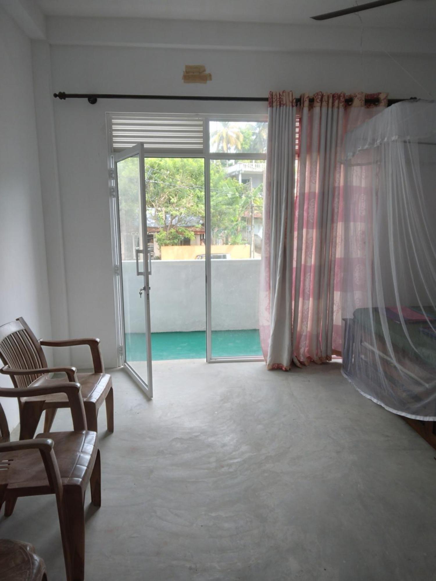 Sunray Rest - Beach View Homestay Mirissa Kültér fotó