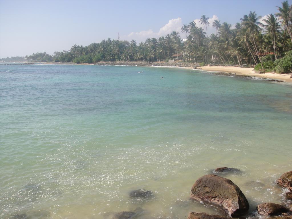 Sunray Rest - Beach View Homestay Mirissa Kültér fotó