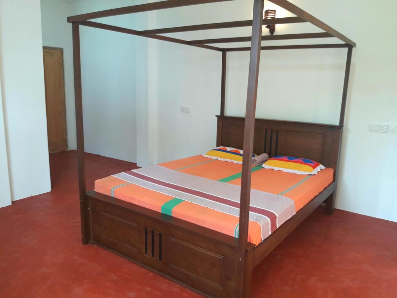 Sunray Rest - Beach View Homestay Mirissa Kültér fotó